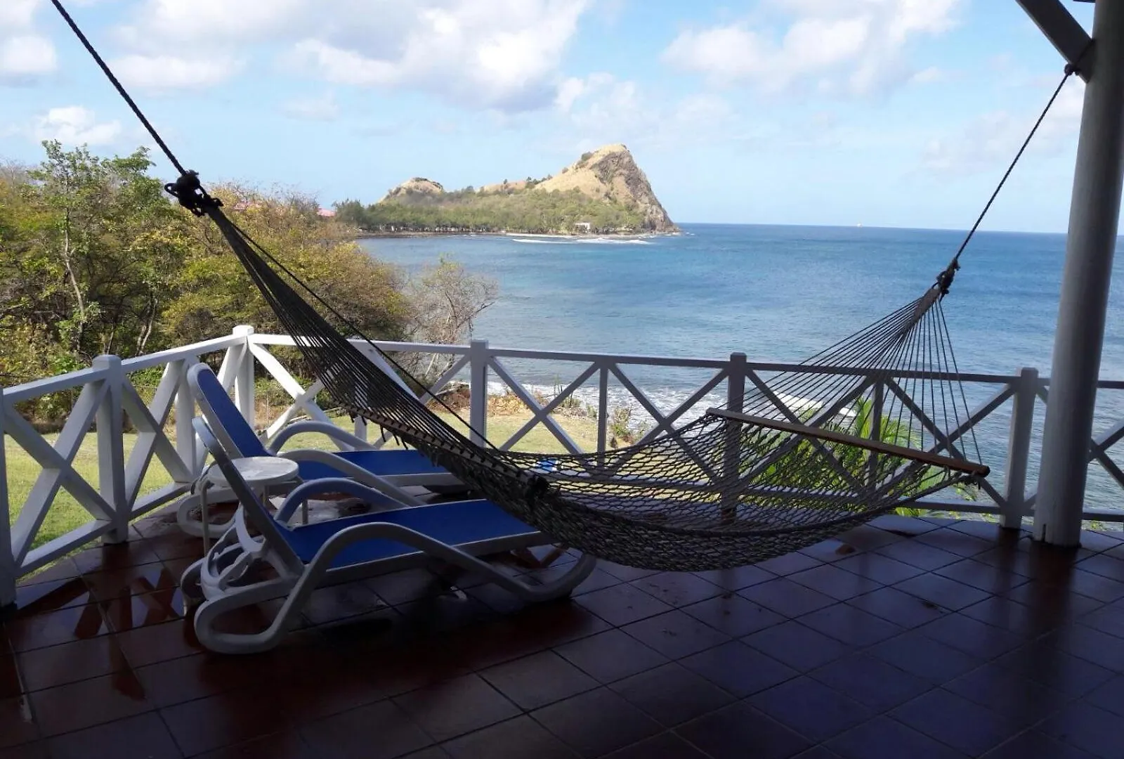 Oceandale Beachfront Villa Cap Estate