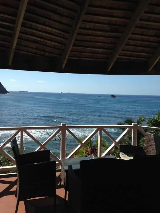 Oceandale Beachfront Villa Cap Estate
