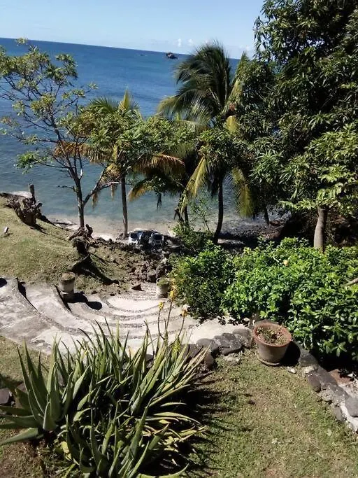 Oceandale Beachfront Villa Cap Estate